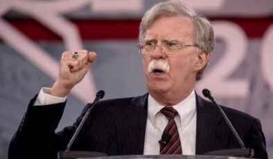 ABD’li John Bolton, İsveç’in NATO üyeliğine karşı çıkan Türkiye’yi hedef aldı