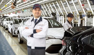 Türkiye’nin İlk Şarj Edilebilir Hibrit Otomobili Yeni Toyota C-HR, Sakarya’da Üretilecek