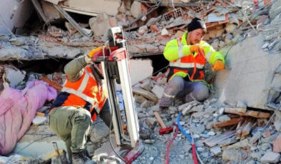 Adıyaman’daki binaların çökmesine neden olan hata: Betonda büyük taşlar