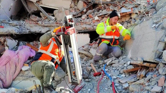 Adıyaman’daki binaların çökmesine neden olan hata: Betonda büyük taşlar