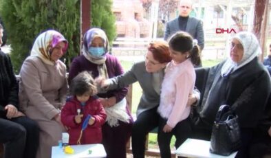 AKŞENER DİYARBAKIR’DA; DEPREMDE ÖLENLERİN YAKINLARINA TAZİYEDE BULUNDU