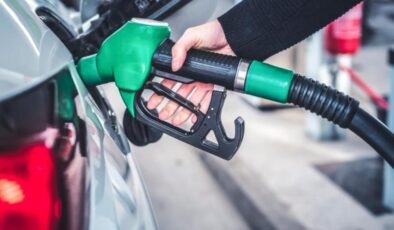 Araç sahipleri dikkat! Benzine 1 lira 9 kuruş, motorine ise 1 lira 21 kuruş zam geldi