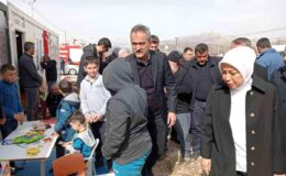 Bakan Özer, Doğanşehir’de konteyner kenti ziyaret etti