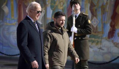 Biden, savaşta hayatını kaybeden Ukraynalıları andı