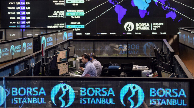 Borsa depremin ardından alınan önlemlerle dengelendi