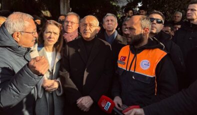 CHP Osmaniye Milletvekili Ünlü: “Enkaz Başında Umutla Bekliyoruz”