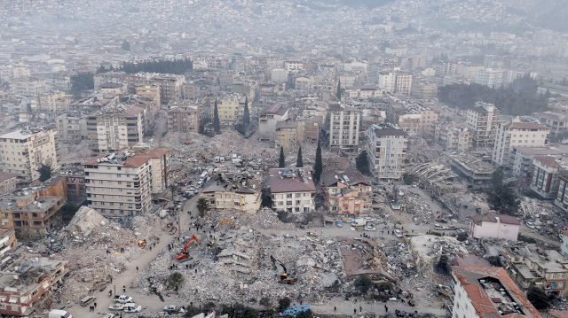 Depremde hayatını kaybeden Azerbaycanlı öğrenciler Bakü’ye getirildi