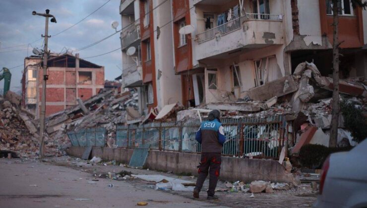 DEÜ Afet Bölgesinde Yapı Stokunu İnceleyecek