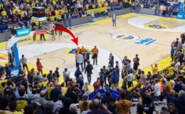 Dünya, Fenerbahçe maçında yaşananları konuşuyor! Hakemler güvenlikten yardım istedi