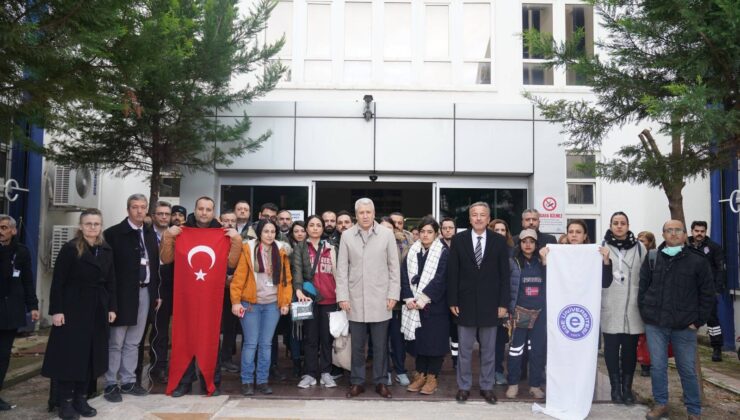 Ege Üniversitesi’nden 28 Sağlık Çalışanı Deprem Bölgesine Gidiyor