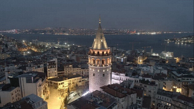 Euronews Türkiye’nin turizm başarısına dikkat çekti: Turistler yıkıcı depremlere rağmen seyahat planlarını ertelemedi