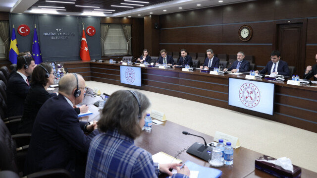 Hazine ve Maliye Bakanı Nebati AB heyetiyle görüştü