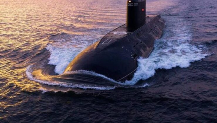 İngiltere’yi ayağa kaldıran skandal! 88 milyon sterlinlik nükleer denizaltıyı yapıştırıcıyla onarmışlar