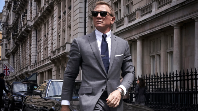 James Bond’u canlandıran ünlü aktör Daniel Craig depremzedeler için 100 milyon sterlin topladı