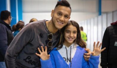 Josef De Souza’dan depremzedelere anlamlı ziyaret: Evlat edinebilirim