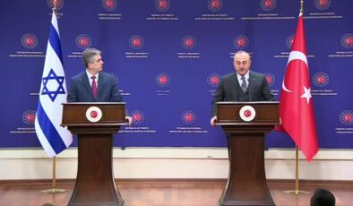 Mevlüt Çavuşoğlu: “Deprem Zamanındaki Dayanışmamız Yunanistan ile Yeni Bir Sayfa Açmamıza da Umarım Vesile Olur”