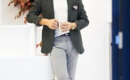 Op. Dr. Mehmet Bekir Şen Kliniğine yabancı hastalardan büyük talep