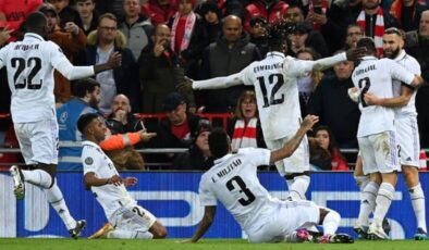 Real Madrid, efsane geri dönüşle Liverpool’u perişan etti! İşte Şampiyonlar Ligi’nde gecenin sonuçları