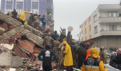 Son Dakika! Depremin merkez üssü Kahramanmaraş’ta şu ana kadar 70 vatandaşımız hayatını kaybetti