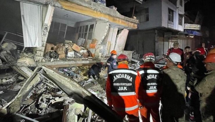 Son Dakika: Hatay’ın Defne ilçesinde 5 büyüklüğünde deprem meydana geldi