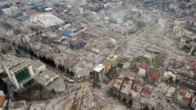 Türkiye Tek Yürek: Depremzedelere yardım için 8 ulusal kanalda ortak yayın