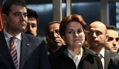 Aday açıklanırken yüzü asık olduğu görülen Akşener, yaptığı paylaşımla sessizliğini bozdu: Tarih yazacağız!