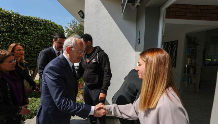 CHP Genel Başkanı Kemal Kılıçdaroğlu eşi Selvi Kılıçdaroğlu ile KKTC’de