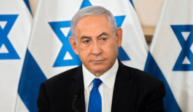 İsrail Başbakanı Netanyahu geri adım attı: Yargı reformu askıya alındı