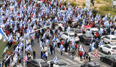 İsrail’de yargı reformu tepkisi: Halk, Netanyahu hükümetine karşı sokaklarda