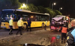 İstanbul Silivri’de İETT otobüsü ile otomobil kafa kafaya çarpıştı: 1 ölü 2 yaralı