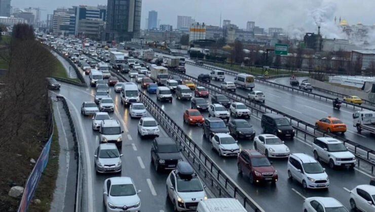 İstanbul’da trafik yoğunluğu