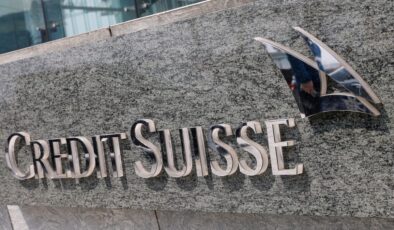 Krizdeki Credit Suisse, 3 milyar İsviçre frangına satın alınıyor