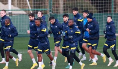 Luan Peres, Gustavo Henrique, Serdar Dursun ve Alioski neden yok? Fenerbahçe Sevilla kadrosunda kimler eksik, neden yoklar?