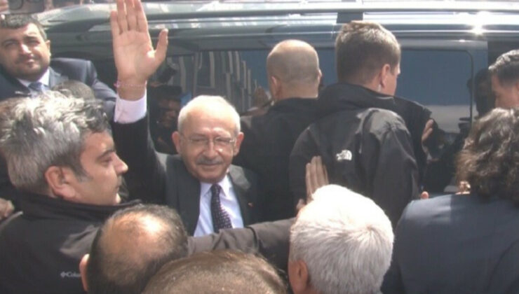 Millet İttifakı’nın adayı Kemal Kılıçdaroğlu İzmir’de coşkuyla karşılandı