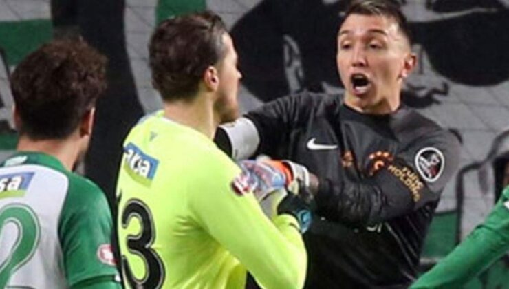 Muslera’yı böyle görmemiştik! Ekrana yansımayan anlarda sahayı birbirine kattı