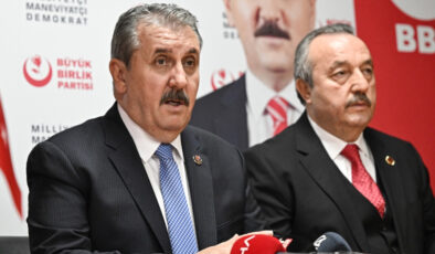 Mustafa Destici’den Kemal Kılıçdaroğlu’na: PKK’nın özerklik talebini kabul ettiniz