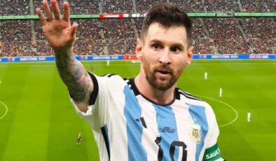 100 bin kişi haykırdı! Messi transferinde kum saati işlemeye başladı