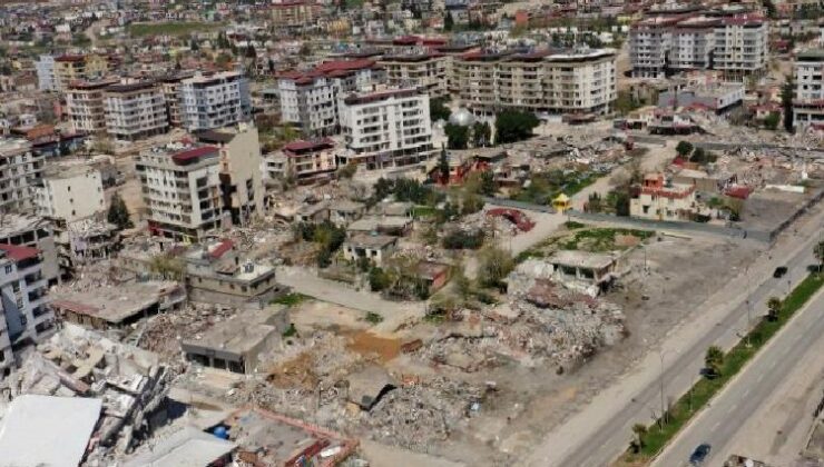 Acı tablo değişti! Depremlerde 5 bin kişinin yakınları tespit edilemedi