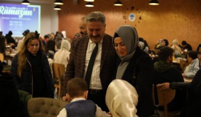 Kayseri Melikgazi’den yetimlere özel sofra