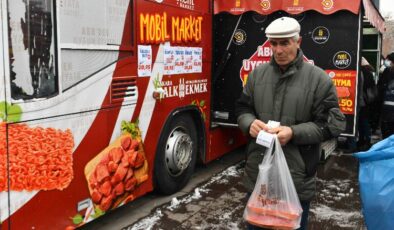 Mobil Market’te ucuz ete devam