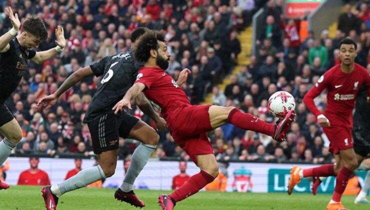 Yok böyle maç! Arsenal, 2 farklı öne geçtiği Liverpool deplasmanında skoru koruyamadı