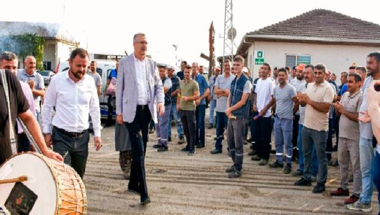 Karacabey Belediyesi’nde toplu sözleşme sevinci