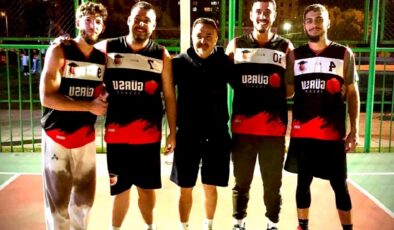 Kayseri’de 3×3 Basketbol Turnuvası Şampiyonu Academia Spor Kulübü