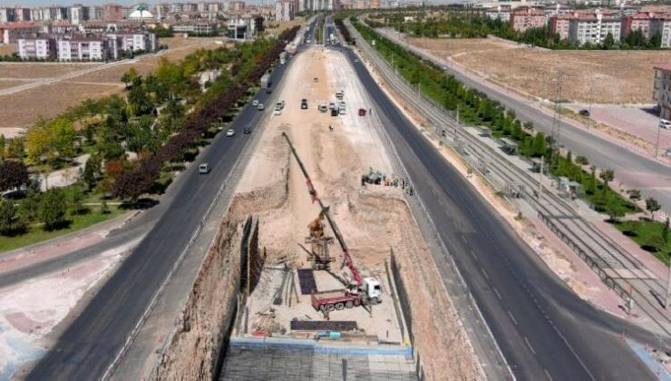 Konya’da köprülü kavşakların maliyeti 1 milyar TL