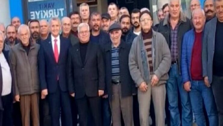 Cemal Akkılıç AK Parti’den Burhaniye’ye talip oldu