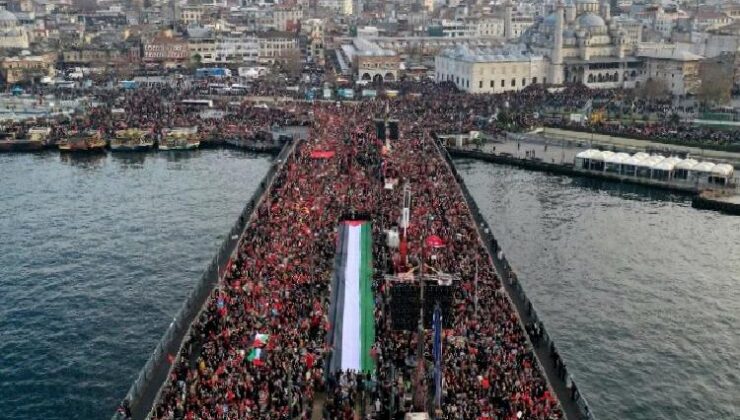 Tarihi yürüyüşten haykırdılar!